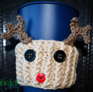 crochet reindeer crochet cozy