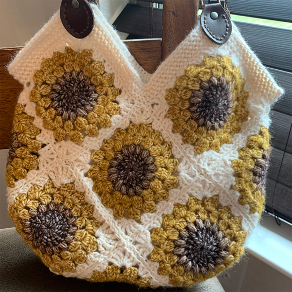 sunflower granny square bag